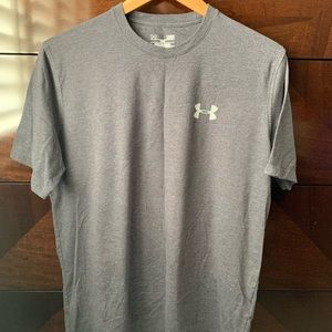 Under Armour T-Shirt.
